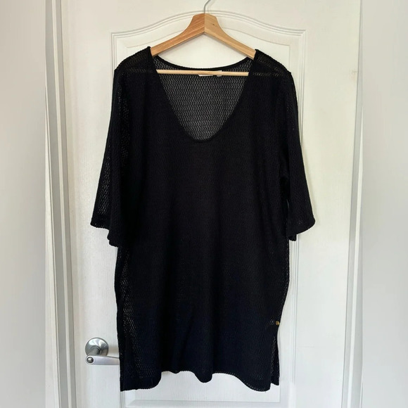 LA VIE EN ROSE  Crochet Tunic Coverup - Picture 3 of 6